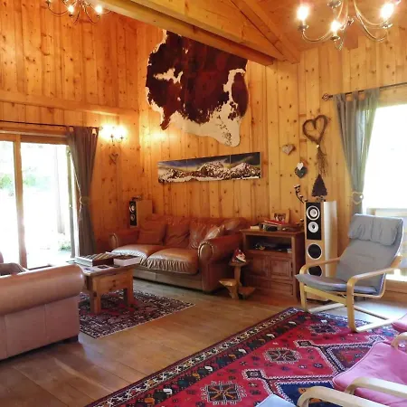 En Bois 200m² A - 4 Chambres, Mezzanine, 10-12 Pers, Proche Pistes Et Centre - Fr-1-595-78 Chalet *