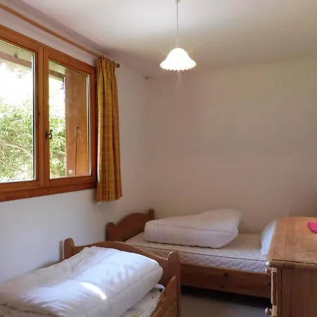 Chalet En Bois 200m² A - 4 Chambres, Mezzanine, 10-12 Pers, Proche Pistes Et Centre - Fr-1-595-78 *